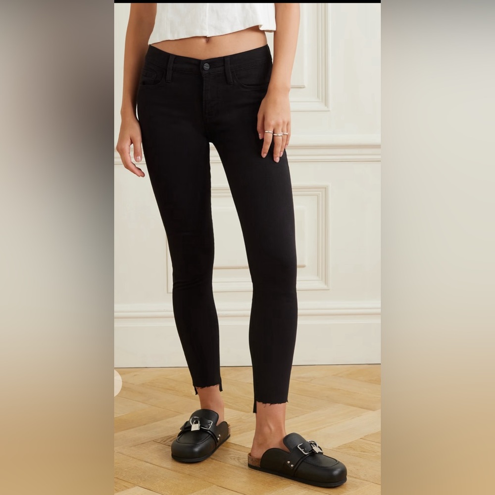 FRAME Le Skinny de Jeanne Raw Stagger mid-rise jeans size 26